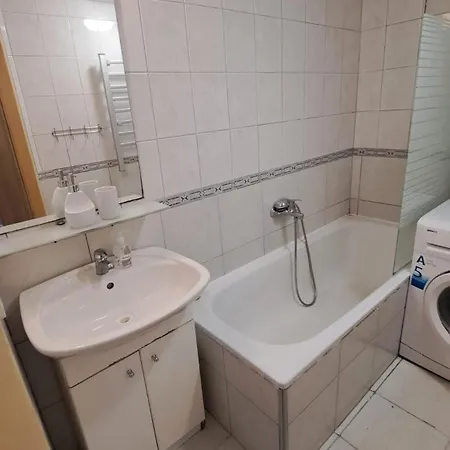 Utulny V Kludnej Lokalite * קושיצה